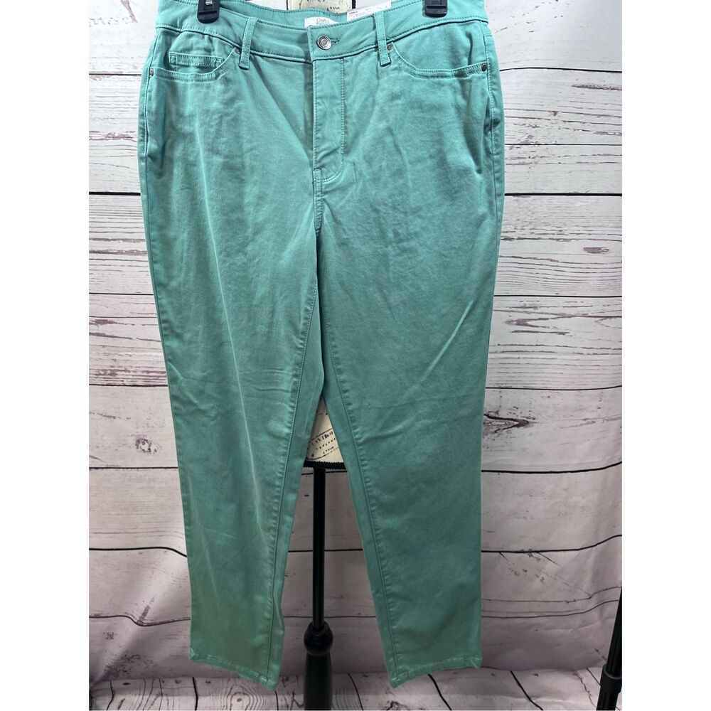 Croft & Barrow Womens Size 12 River Green Capri Pants Mid Rise Straight‎ Leg
